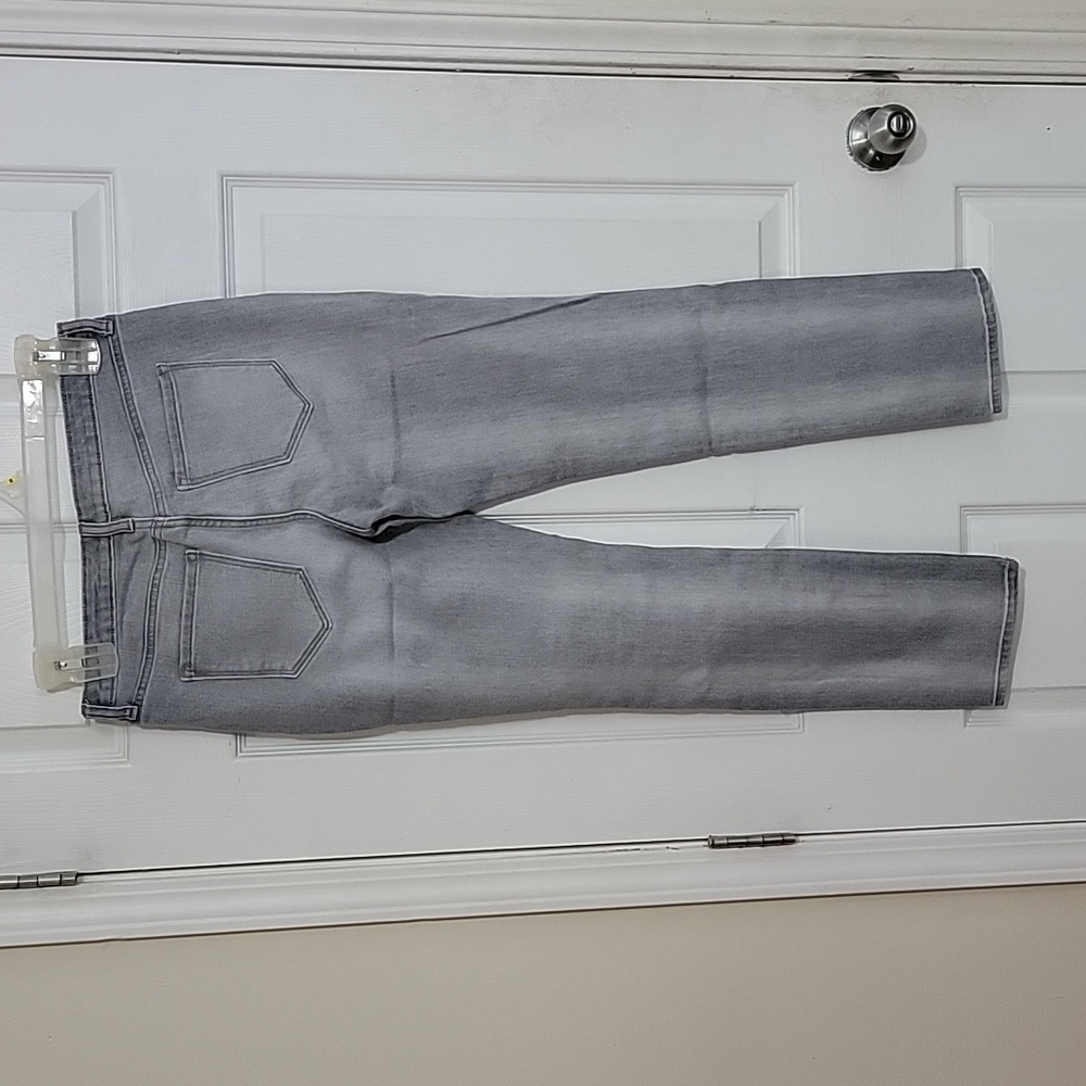 Pants - Picture 3 of 4